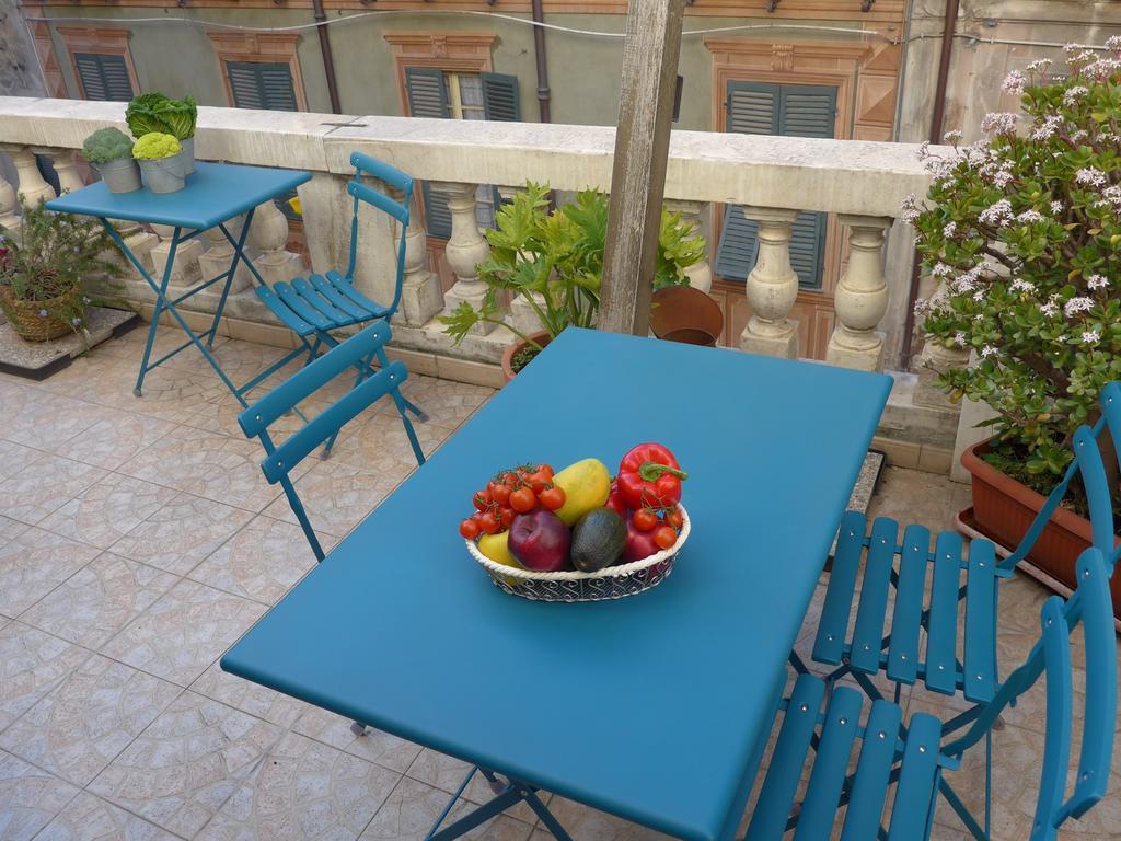 B&B Casa Fenoglio Ventimiglia Exteriör bild